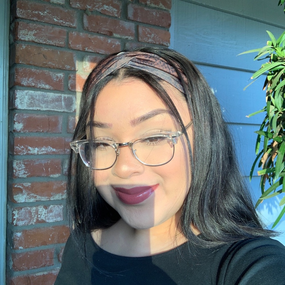 Meet your Posher, Maison